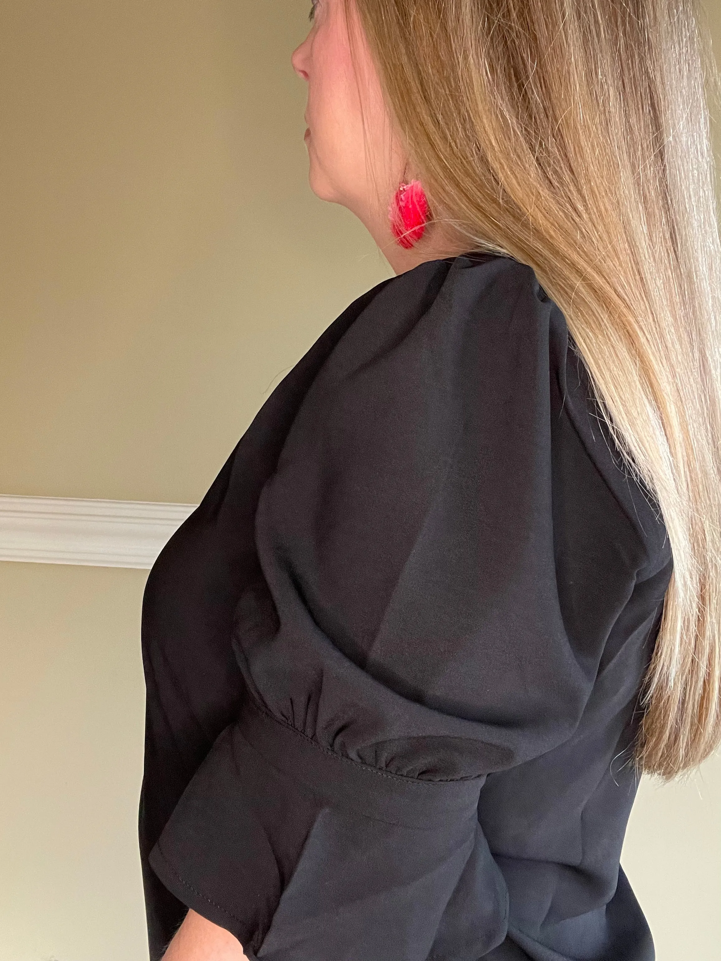 Black Ruffled Sleeve Shift Dress