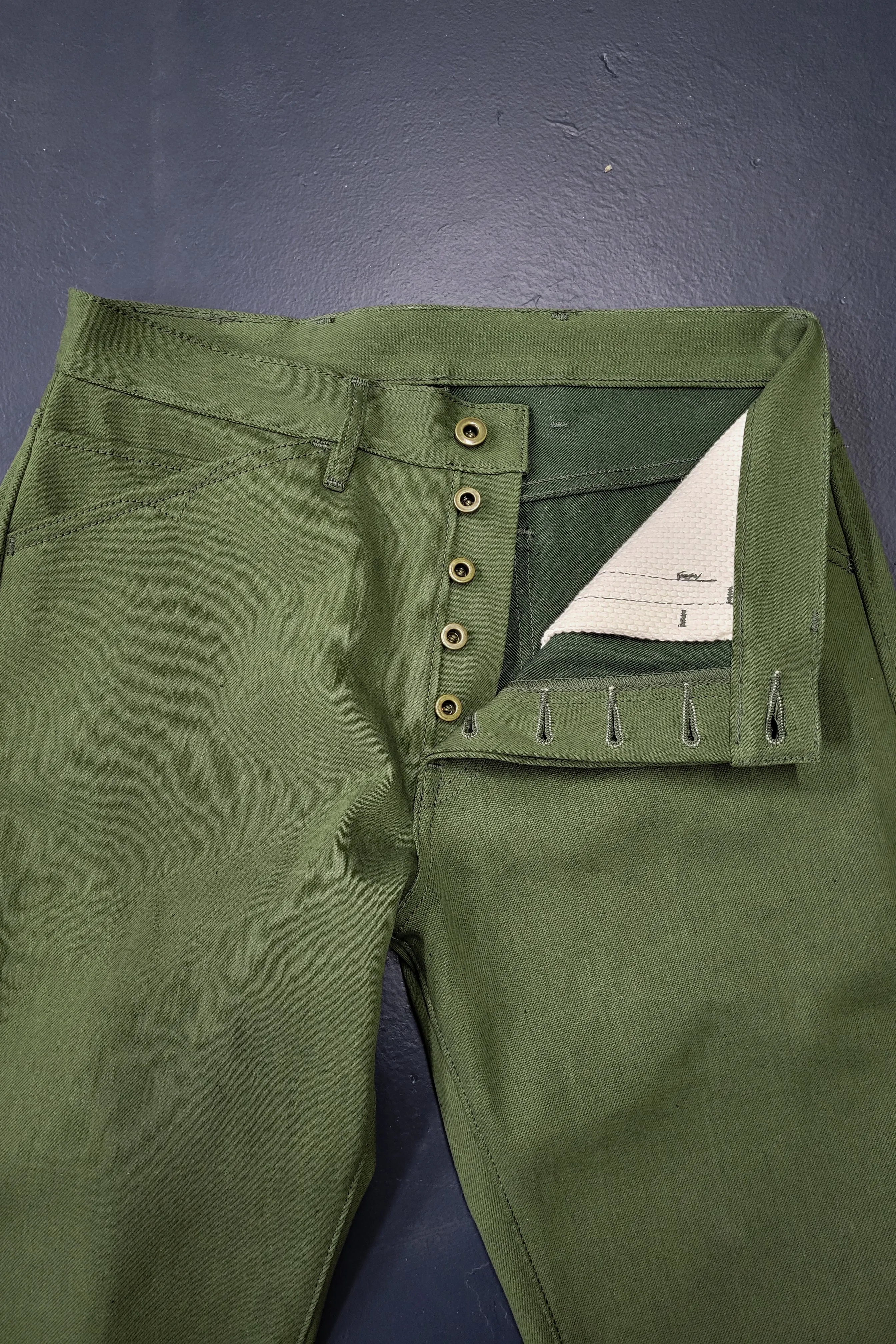 Casual Denim Pants - 13.5oz. Nihon Menpu Olive Selvedge Denim