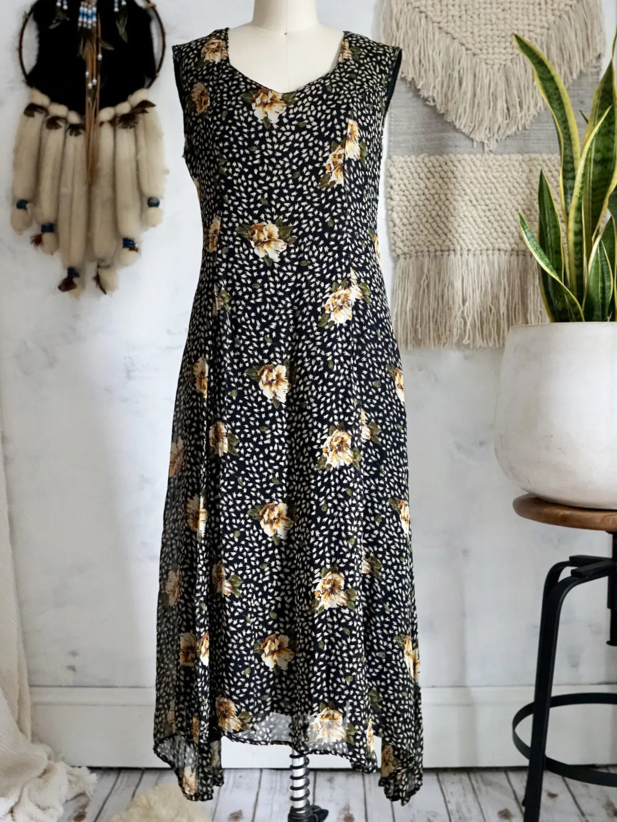 Vintage Floral Maxi Dress