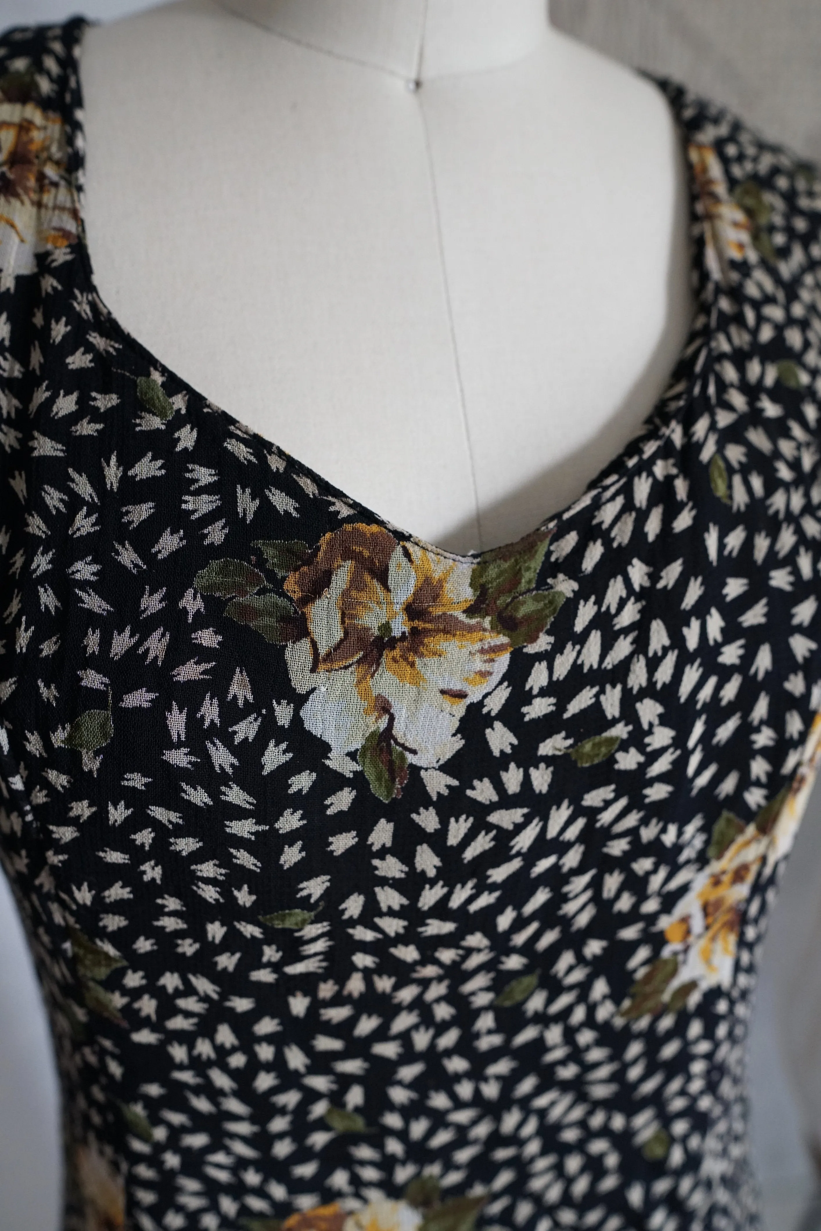 Vintage Floral Maxi Dress